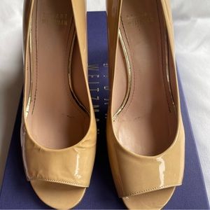 Stuart Weizman nude patent peep toe heel